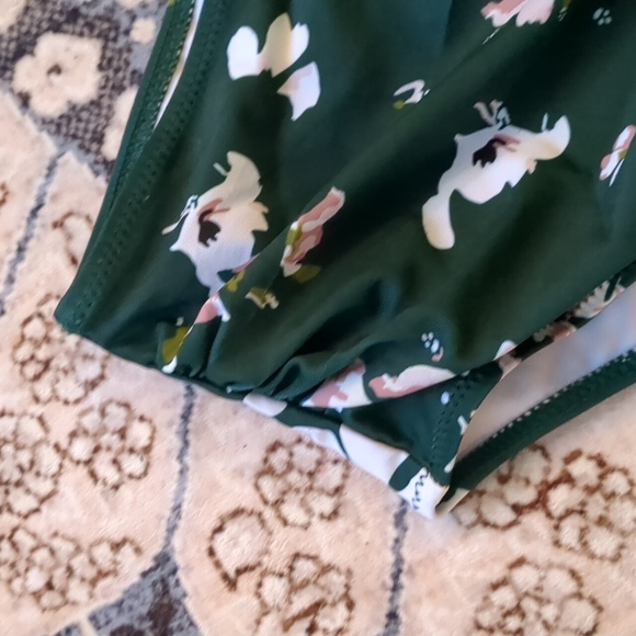 **3/$10** Cupshe Bikini Bottoms Size Medium - Picture 2 of 7